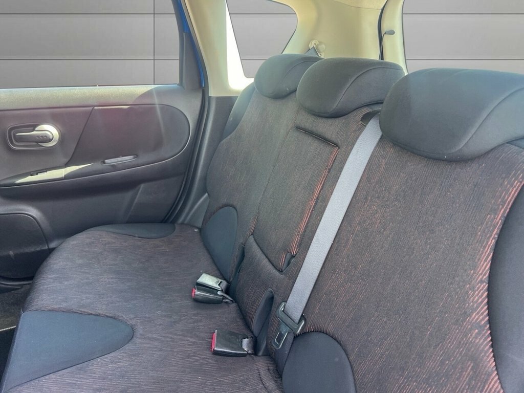 Nissan Note Tekna Beige #19