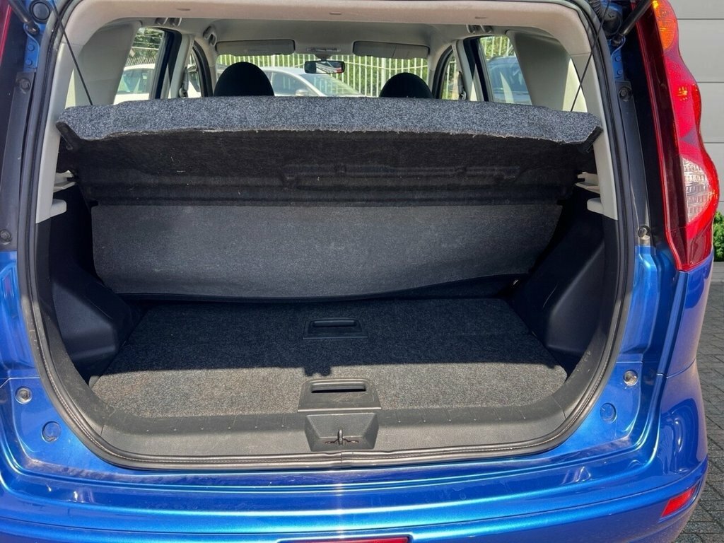 Nissan Note Tekna Beige #25
