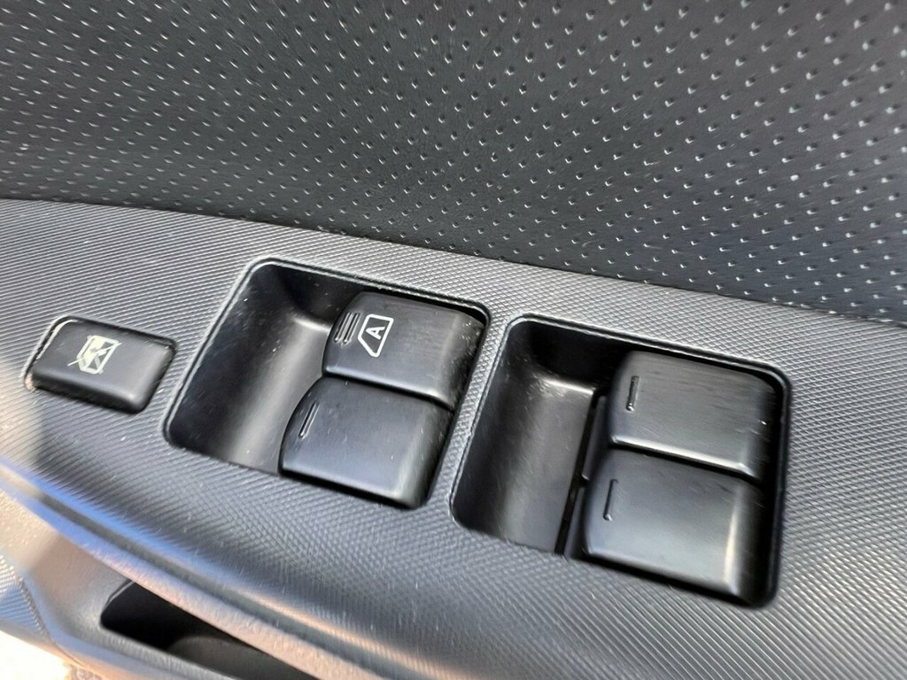 Nissan Note Tekna Beige #24