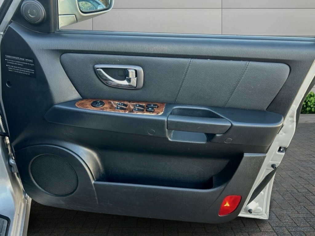 Hyundai Terracan 2.9L Null Grey #12
