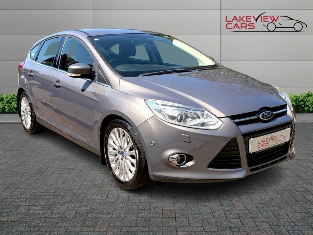 Ford Focus 1.6L Titanium X Brown