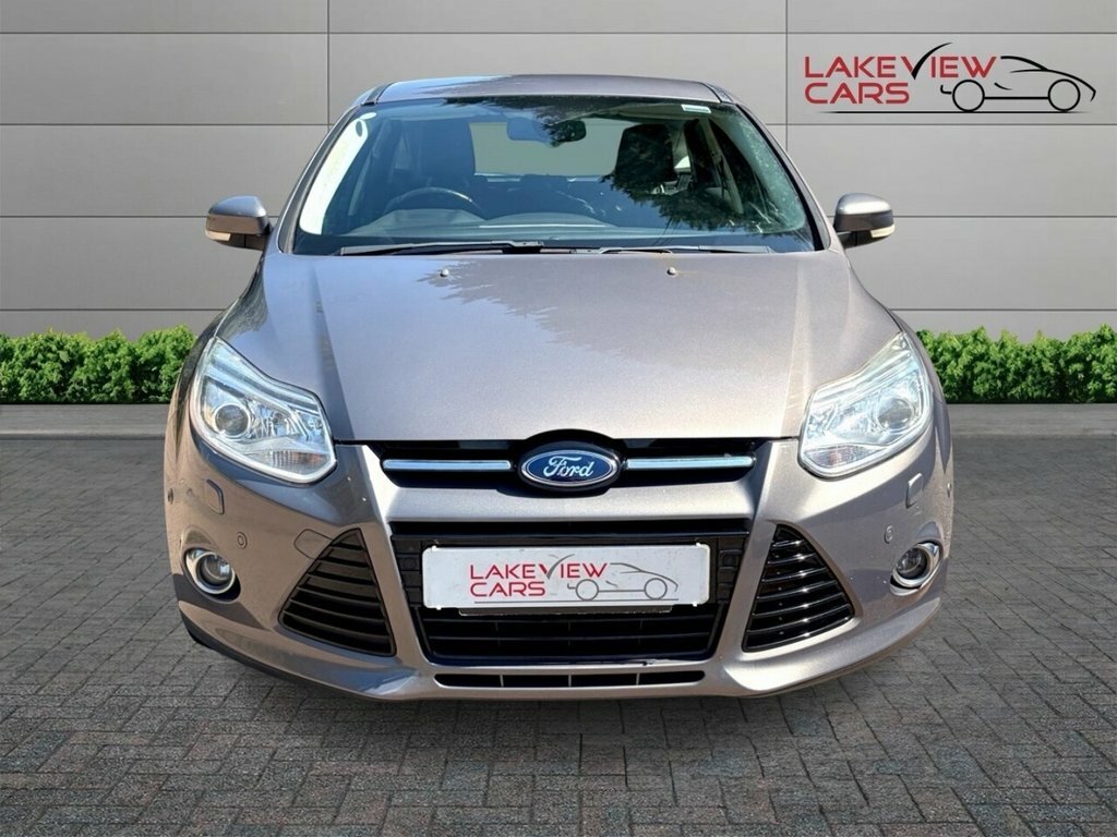 Ford Focus 1.6L Titanium X Brown #2