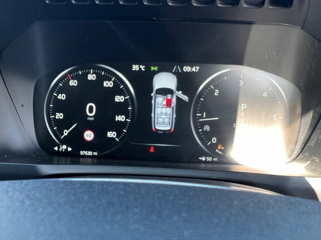 Volvo XC90 D5 Powerpulse Inscription Grey #32