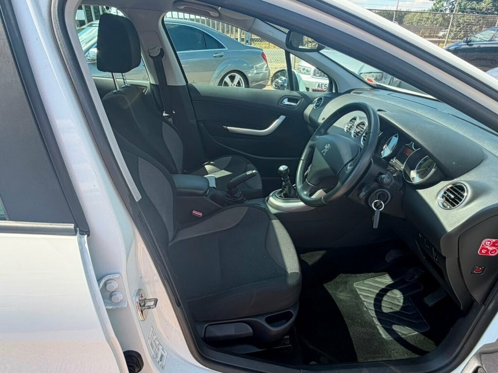 Peugeot 308 SW Access 1.6 E-hdi 112 Blue #12