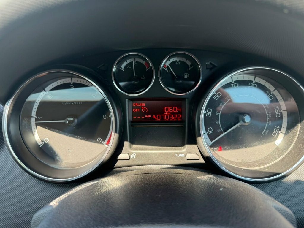 Peugeot 308 SW Access 1.6 E-hdi 112 Blue #10
