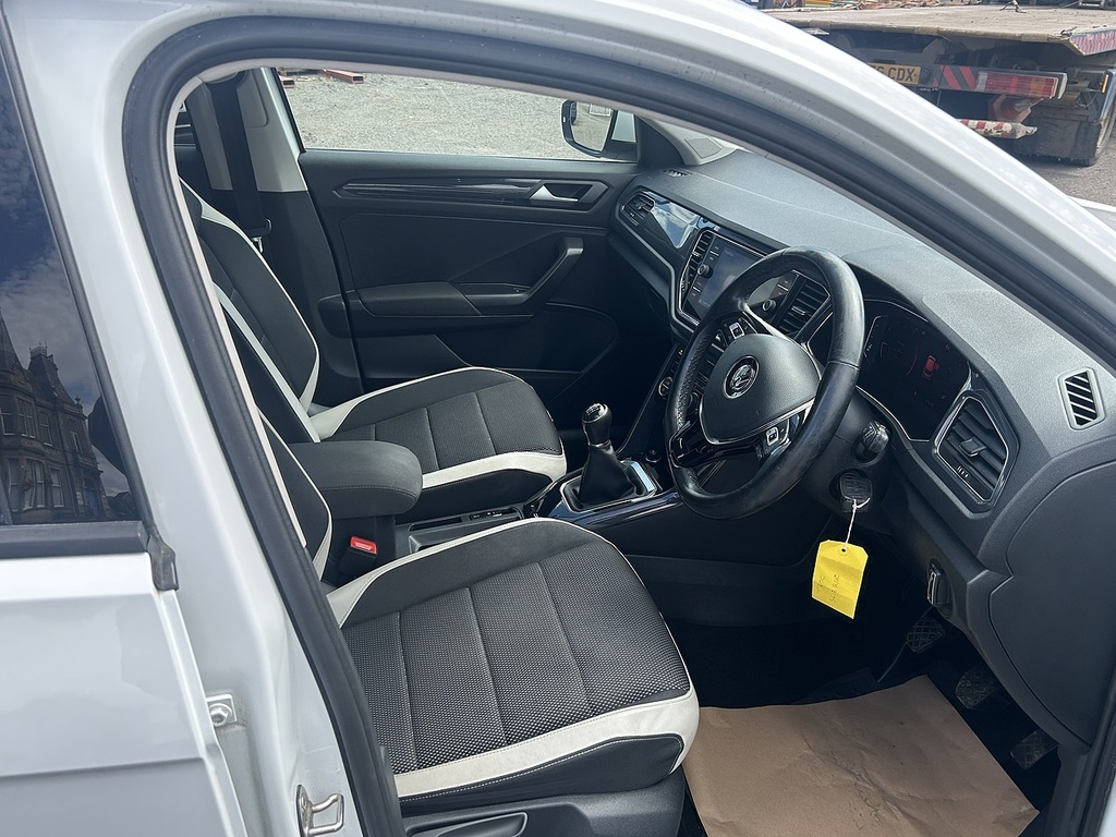 Volkswagen T-Roc 1.5 Tsi Evo Sel Suv Euro 6 Ss White #6