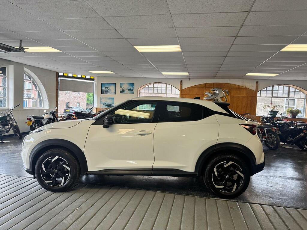Nissan Juke 1.0 Dig-t N-connecta Euro 6 Ss SJ24ZMW White #4