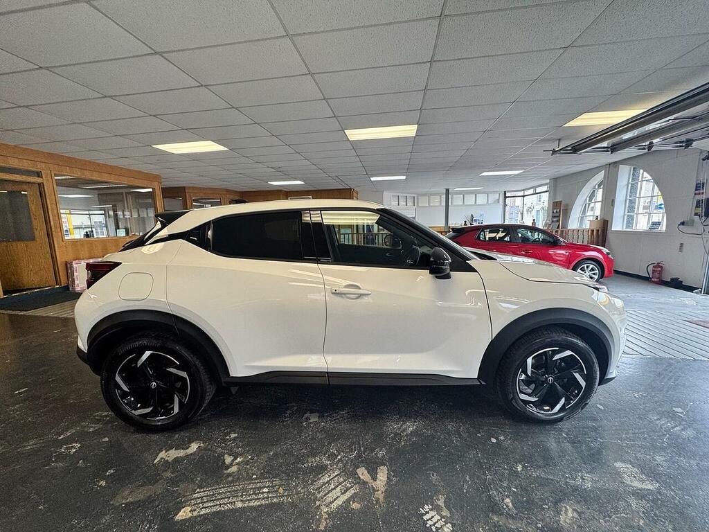 Nissan Juke 1.0 Dig-t N-connecta Euro 6 Ss SJ24ZMW White #6
