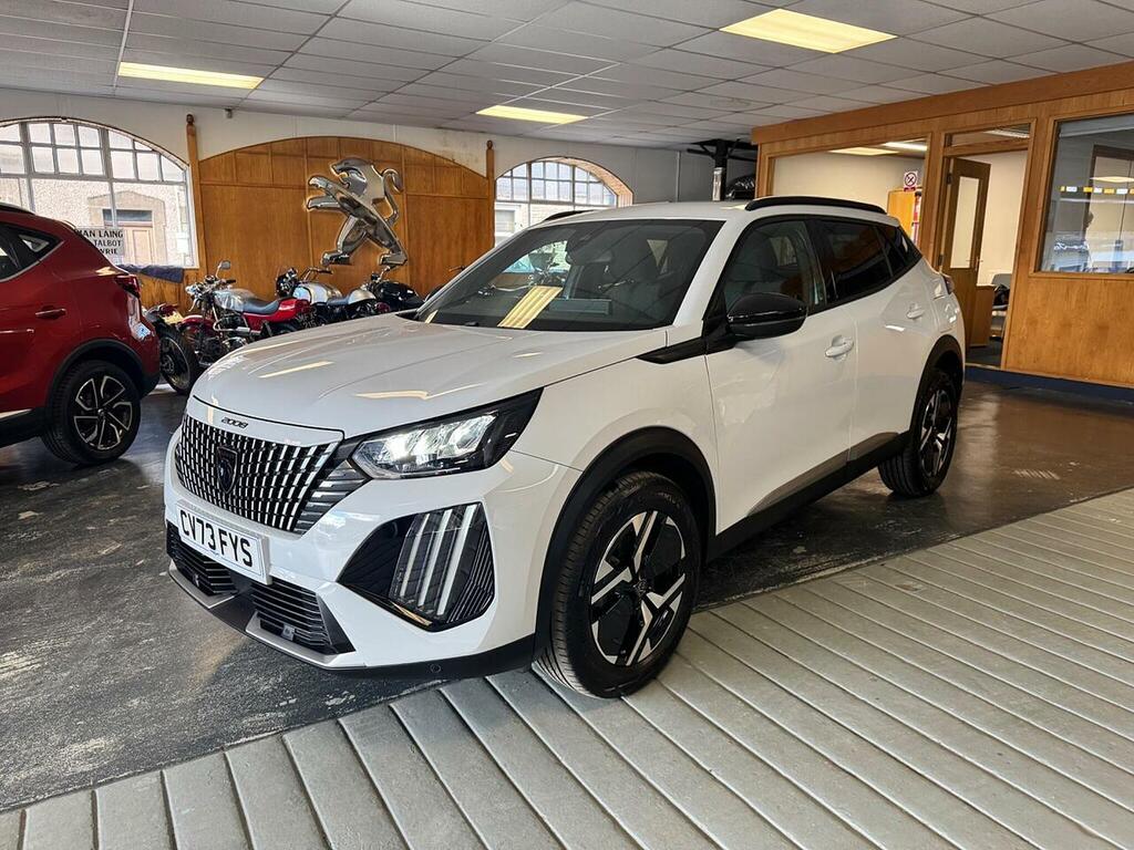 Peugeot 2008 1.2 Puretech Active Red #41