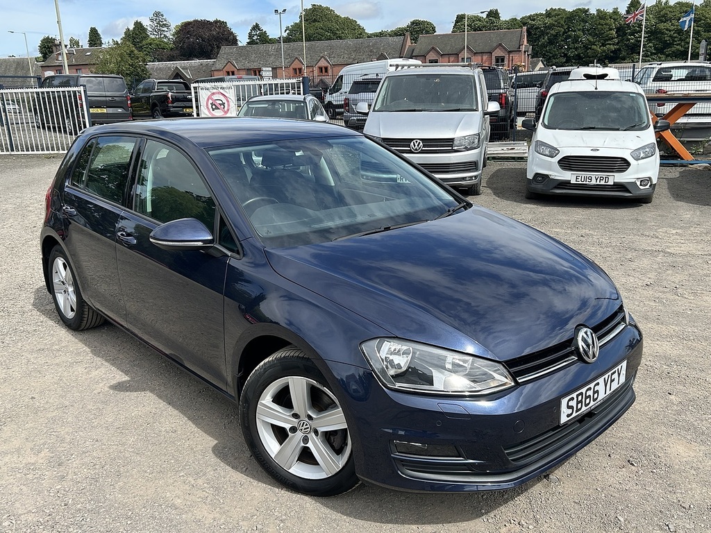 Volkswagen Golf 1.4 Tsi Bluemotion Tech Match Edition Hatchback Blue