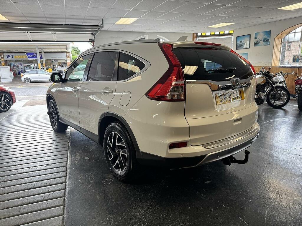 Honda Cr-V 1.6 I-dtec Se Plus Navi Suv 4Wd White #4
