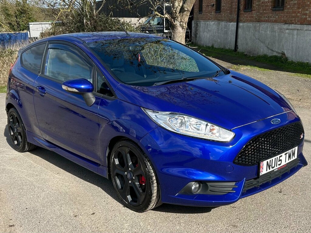 Ford Fiesta 1.6T Ecoboost St-2 Hatchback Eur Blue