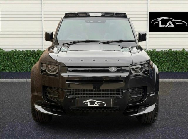 Land Rover Defender 110 2025 3.0 D250 Mhev X-dynamic Se 4Wd Euro 6 S Black #4