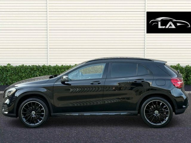 Mercedes-Benz GLA Class 2020 1.6 Gla180 Amg Line Edition 7G-dct Euro 6 S Black #3