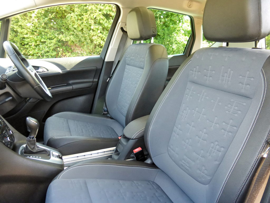 Vauxhall Meriva 1.4L Tech Line Red #18