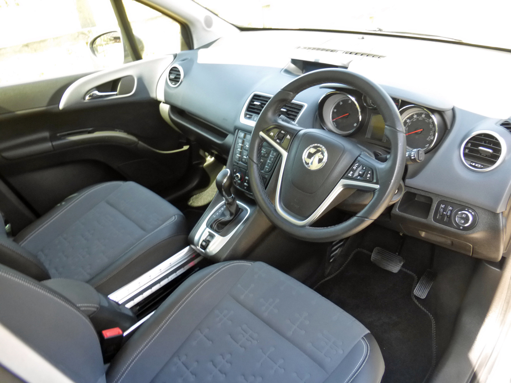 Vauxhall Meriva 1.4L Tech Line Red #17