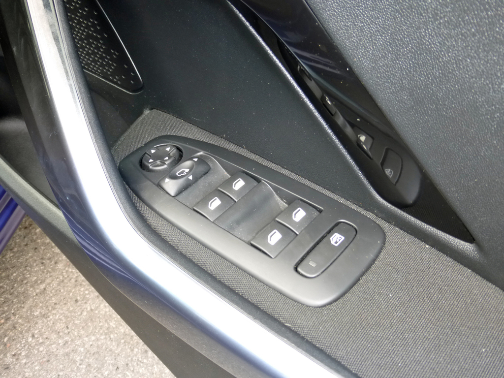 Peugeot 208 1.0 Vti Active Hatchback Silver #22