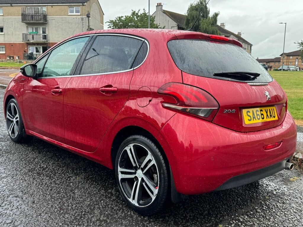 Peugeot 208 1.6L Gt Line SA66XAU Red #3