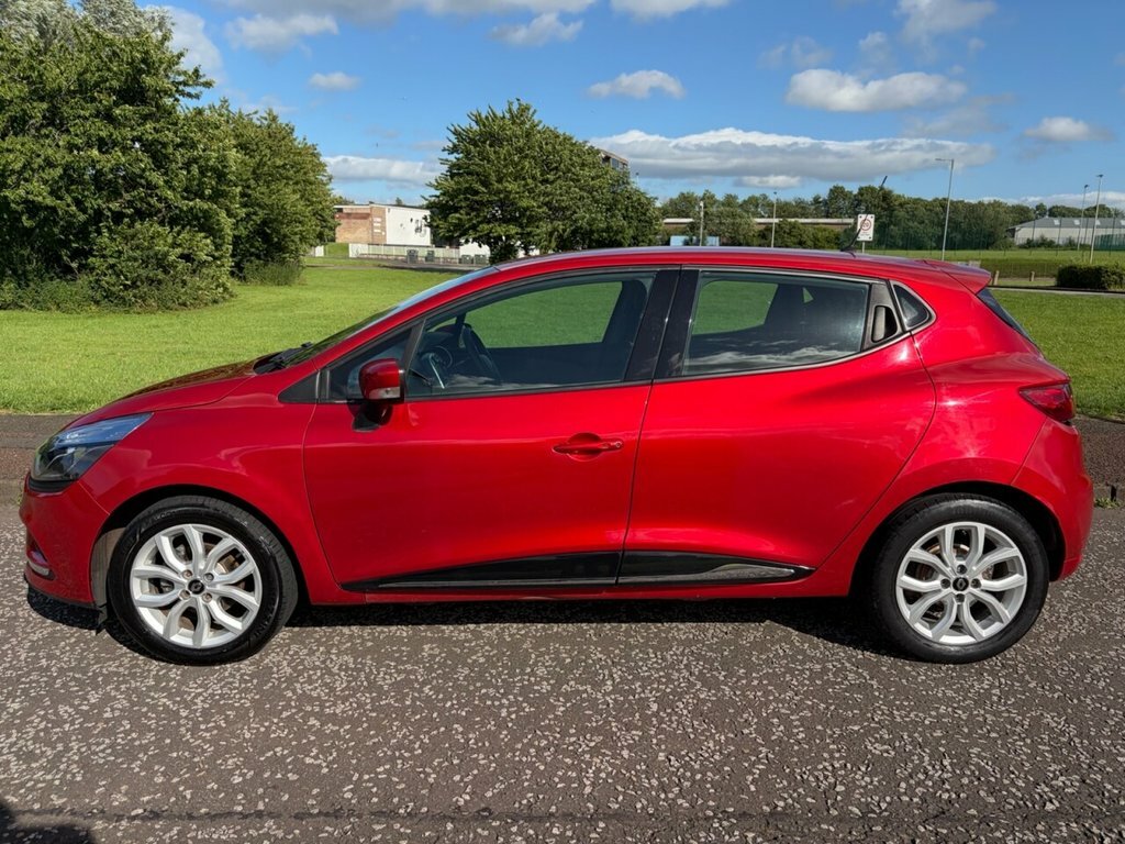 Renault Clio 1.2L Dynamique Nav SB18OCG Red #2