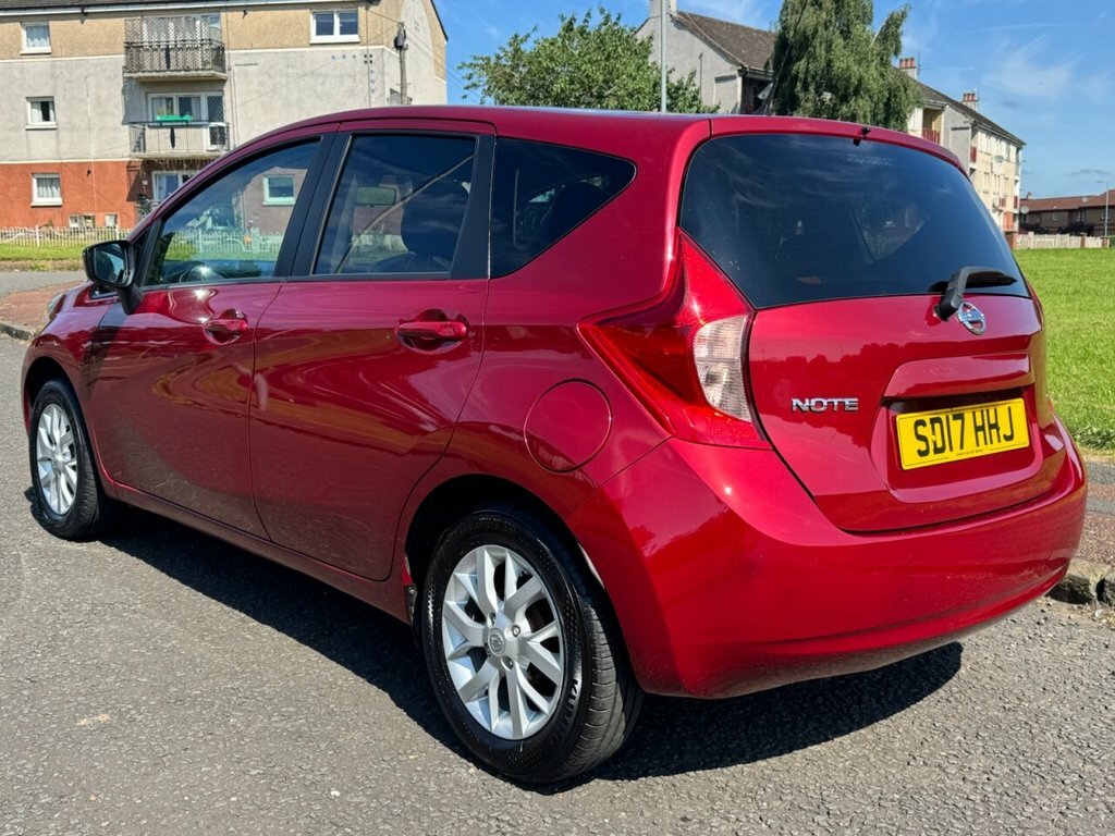 Nissan Note 1.2L Acenta Premium Red #3