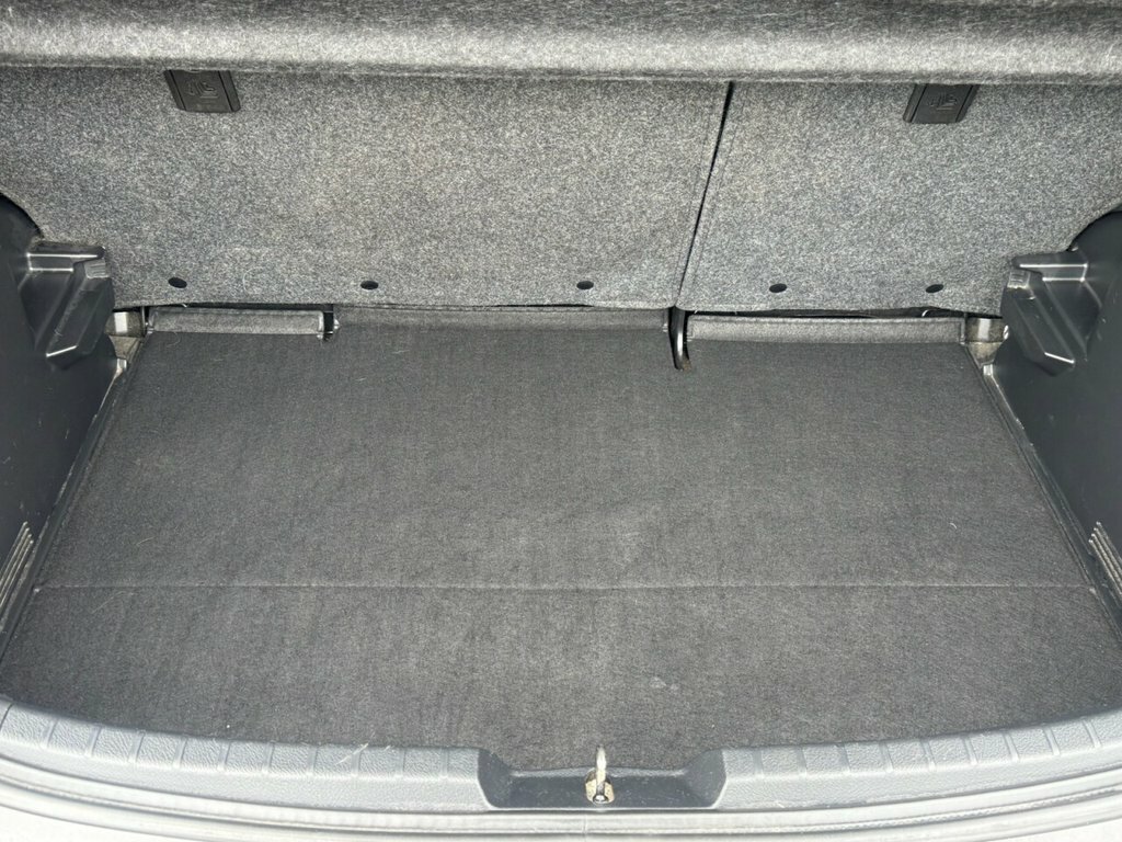 Toyota Yaris 1.3L Sport Grey #6