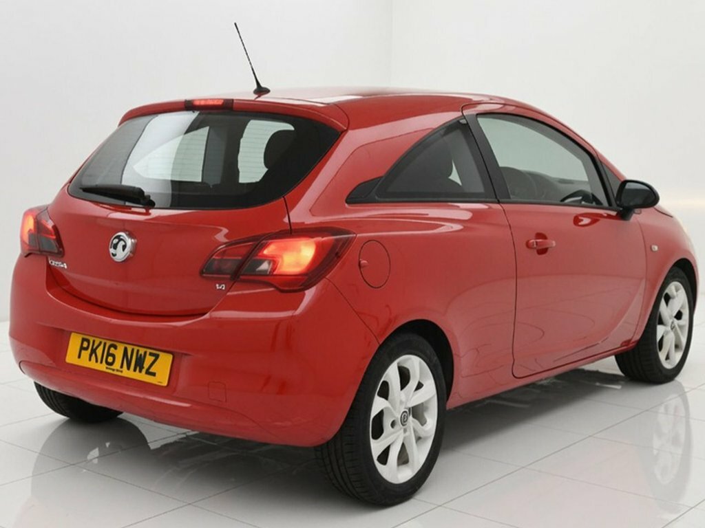 Vauxhall Corsa 1.4L Sting Red #4
