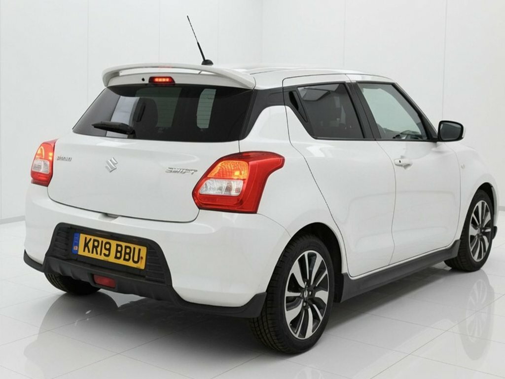 Suzuki Swift 1.2L Attitude White #2