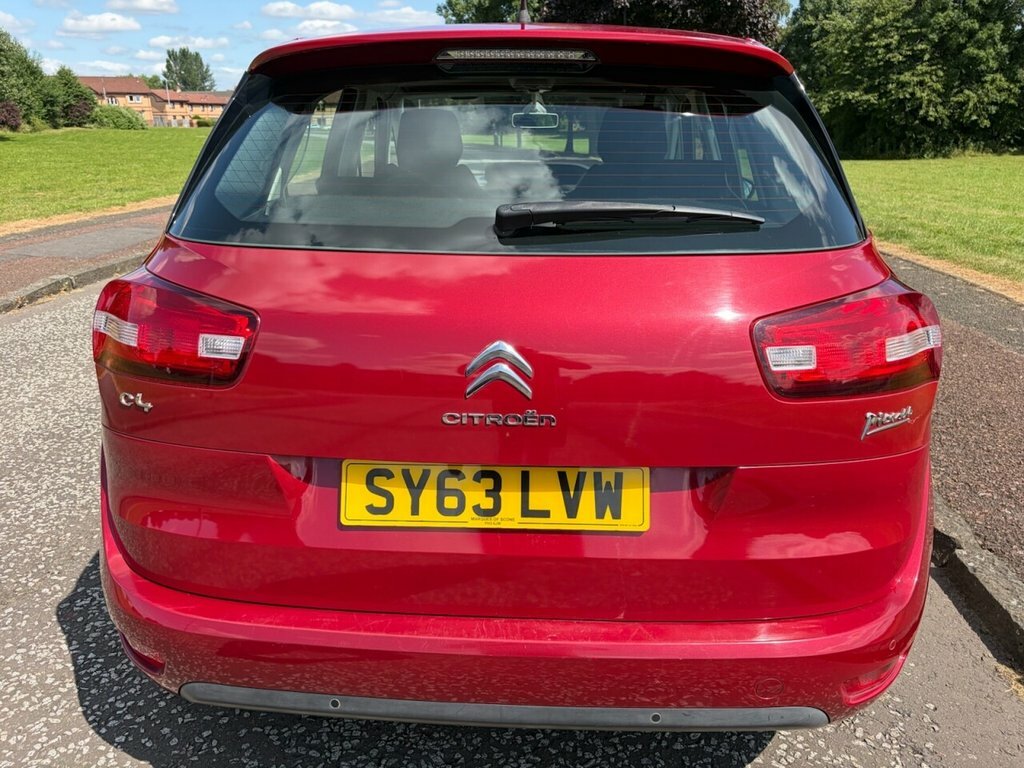 Citroen C4 Picasso 1.6L Vtr Red #4
