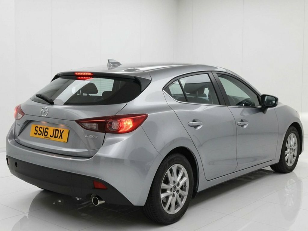 Mazda 3 1.5L Se Silver #4