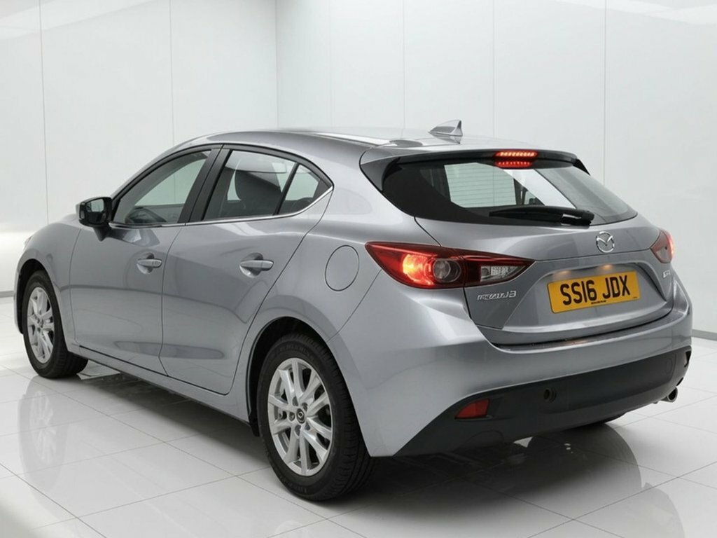 Mazda 3 1.5L Se Silver #3