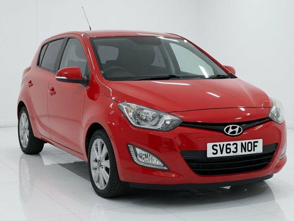 Hyundai I20 1.4L Style Red #2