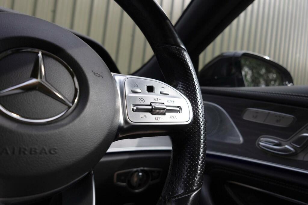 Mercedes-Benz CLS Cls 300D Amg Line Premium Plus 9G-tronic Grey #41