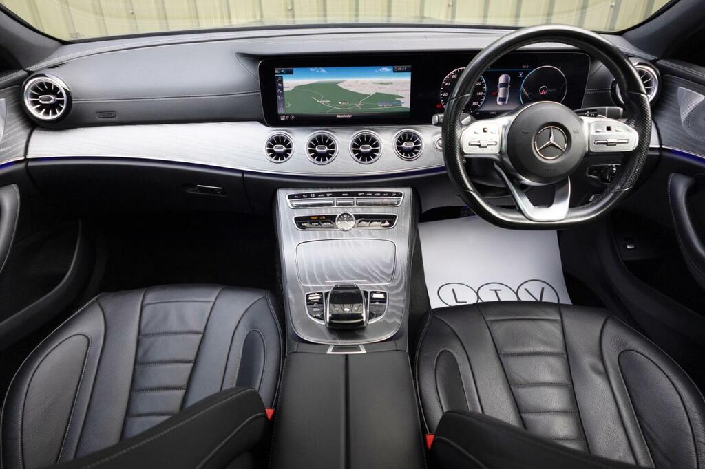 Mercedes-Benz CLS Cls 300D Amg Line Premium Plus 9G-tronic Grey #16