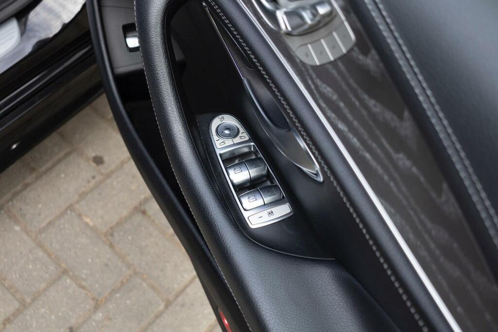 Mercedes-Benz CLS Cls 300D Amg Line Premium Plus 9G-tronic Grey #54