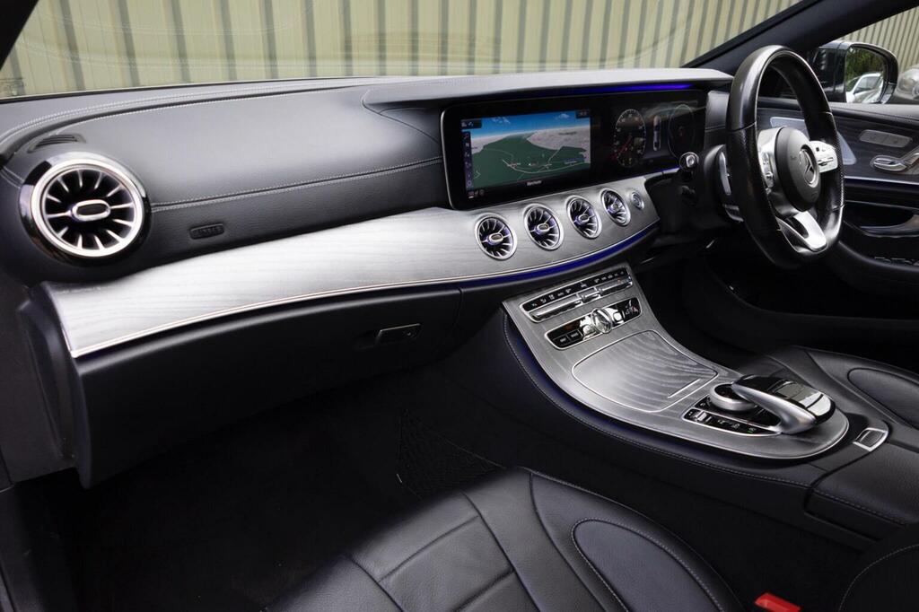 Mercedes-Benz CLS Cls 300D Amg Line Premium Plus 9G-tronic Grey #20