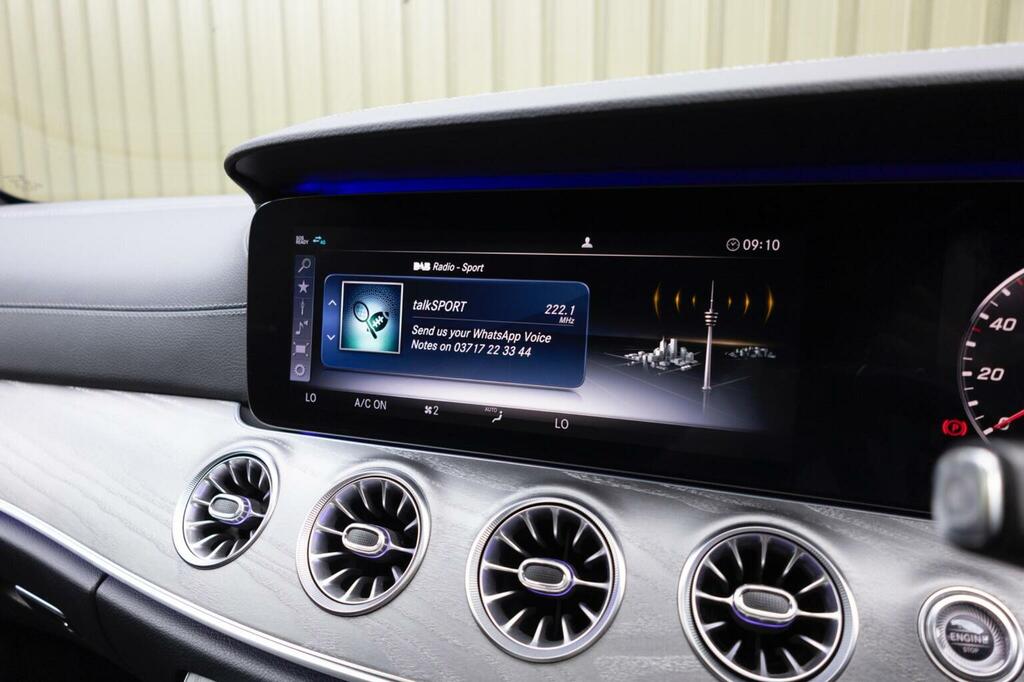 Mercedes-Benz CLS Cls 300D Amg Line Premium Plus 9G-tronic Grey #28