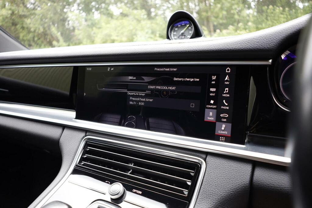 Porsche Panamera 2018 2.9 V6 E-hybrid 14Kwh 4 Sport Turismo Pet Grey #67