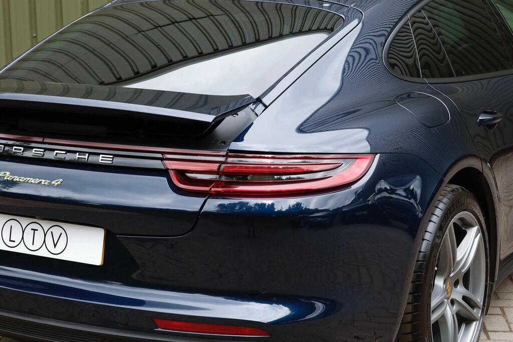 Porsche Panamera 2018 2.9 V6 E-hybrid 14Kwh 4 Sport Turismo Pet Grey #92