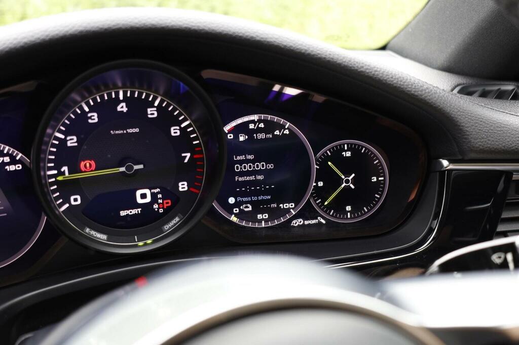 Porsche Panamera 2018 2.9 V6 E-hybrid 14Kwh 4 Sport Turismo Pet Grey #47