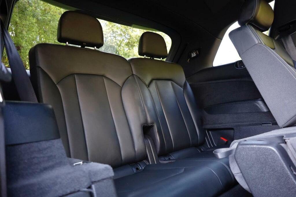 Audi Q7 S Line Blue #15