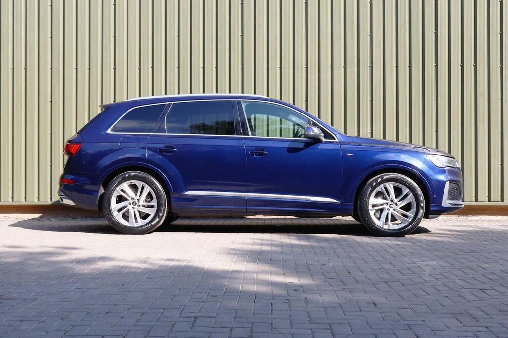 Audi Q7 S Line Blue #8