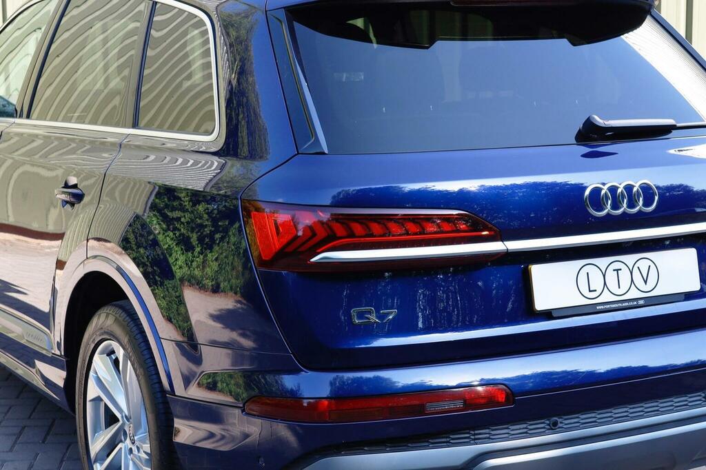 Audi Q7 S Line Blue #76