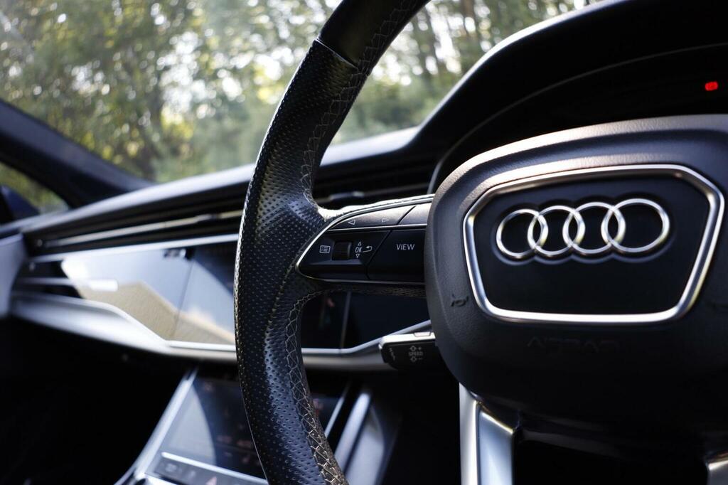 Audi Q7 S Line Blue #46