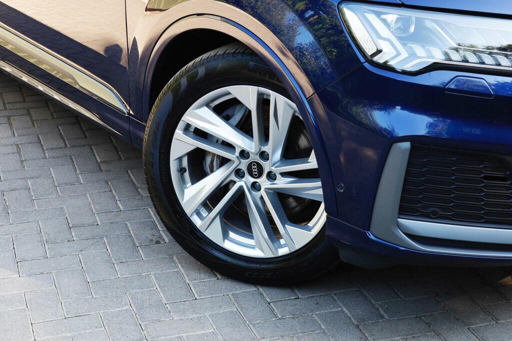 Audi Q7 S Line Blue #70