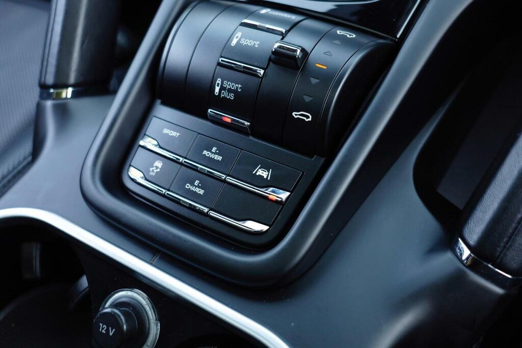 Porsche Cayenne Suv Black #26