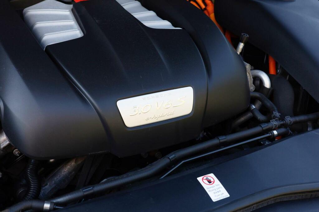 Porsche Cayenne Suv Black #12
