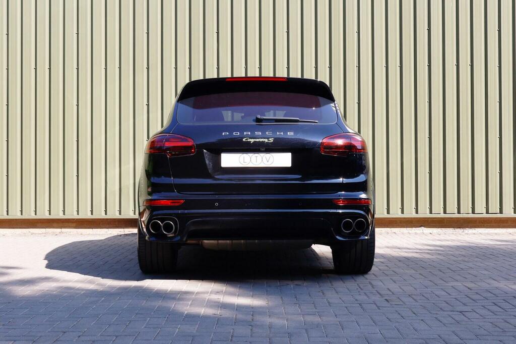 Porsche Cayenne 3.0 V6 E-hybrid S Platinum Edition Tiptronics 4Wd Black #6