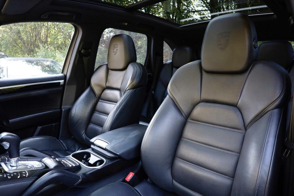 Porsche Cayenne Suv Black #18