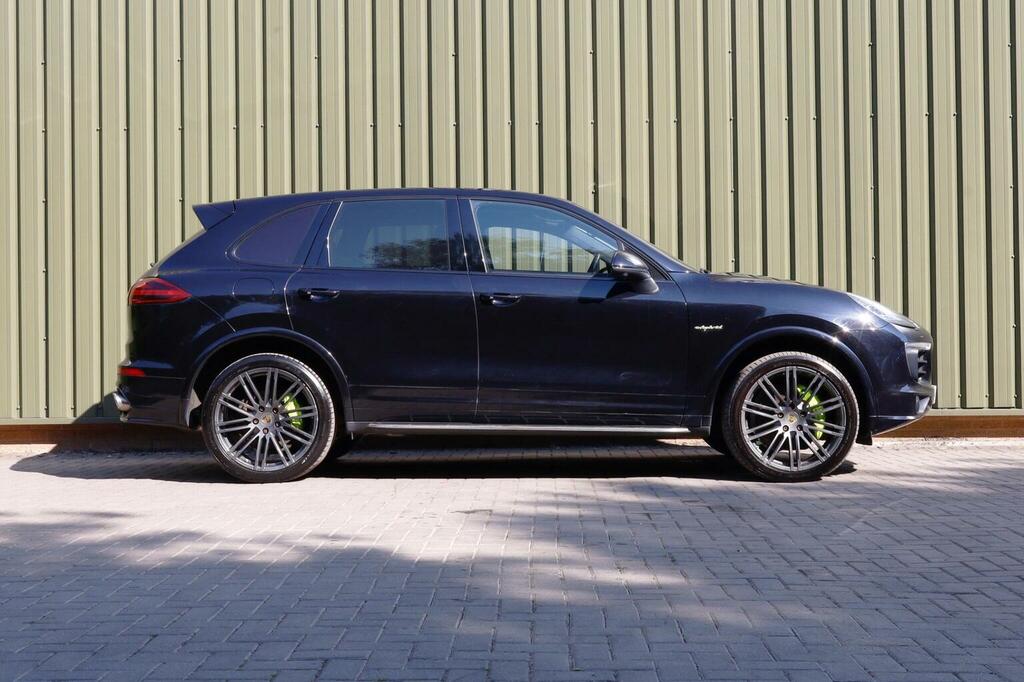 Porsche Cayenne Suv Black #8