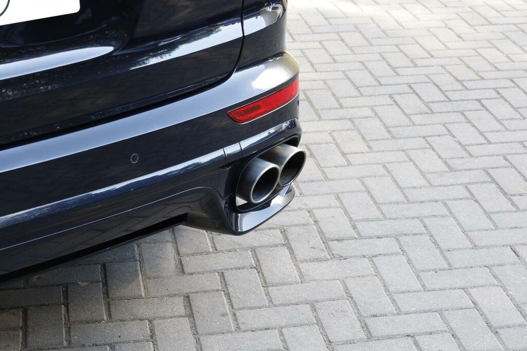 Porsche Cayenne Suv Black #88
